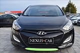 Hyundai i30 1,6 CRDi 81KW BALCK & LIME - náhled 1