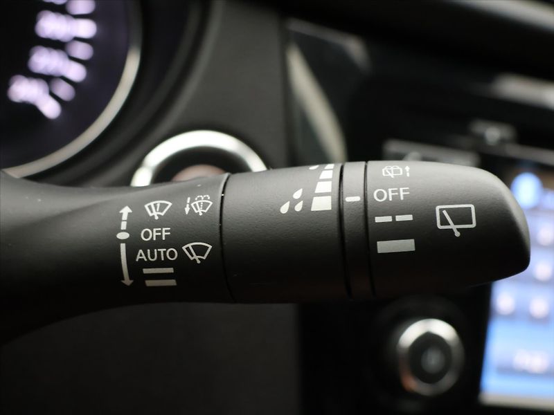 Nissan X-Trail 2.0 dCi Aut. AWD CZ N-Connecta - fotka 17 z 30