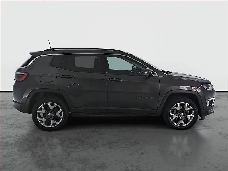 Jeep Compass (2020) 1.4 MultiAir, 4X4, Automat - fotka 6 z 17