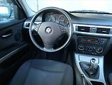 BMW Řada 3 (2008) 318 d, Vyhř. sedaček - náhled 7