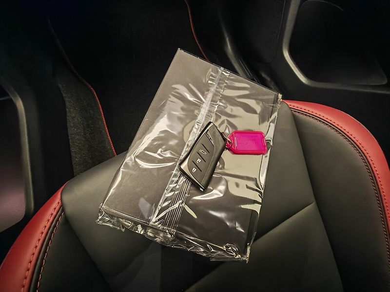 Lexus LBX Vibrant Edition - fotka 39 z 39