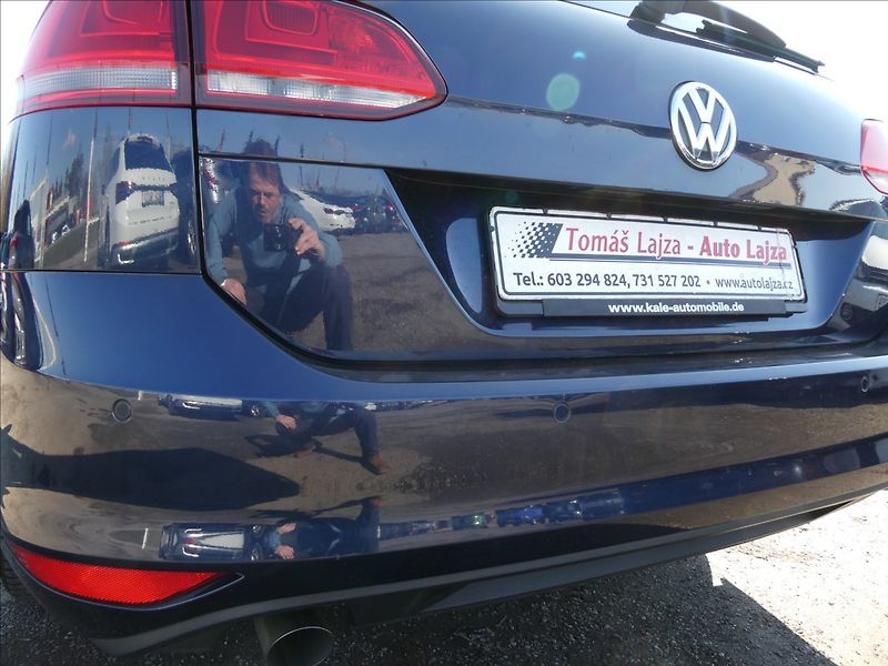 Volkswagen Golf 1,6 TDi 81kW CUP,2xkola,naviga - fotka 8 z 48