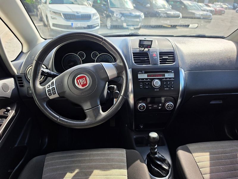 Fiat Sedici (2013) 2.0 JTD TOP,Serviska - fotka 15 z 25
