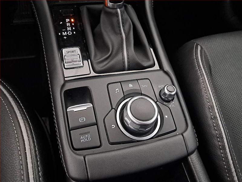 Mazda CX-3 (2019) 2.0 Skyactiv-G, Automat, Kůže - fotka 17 z 22