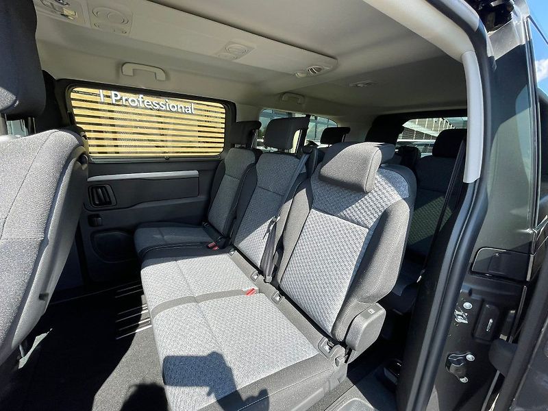 Toyota ProAce Verso 2.0 D A/T L2 Family 8S Webasto - fotka 21 z 29
