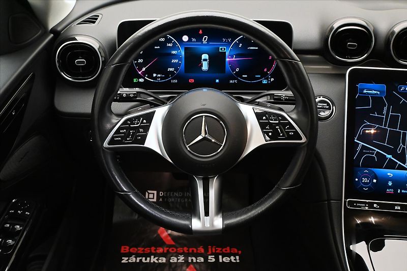Mercedes-Benz Třídy C 2,0 220d 147kW 4MATIC AVANTGAR - fotka 18 z 31