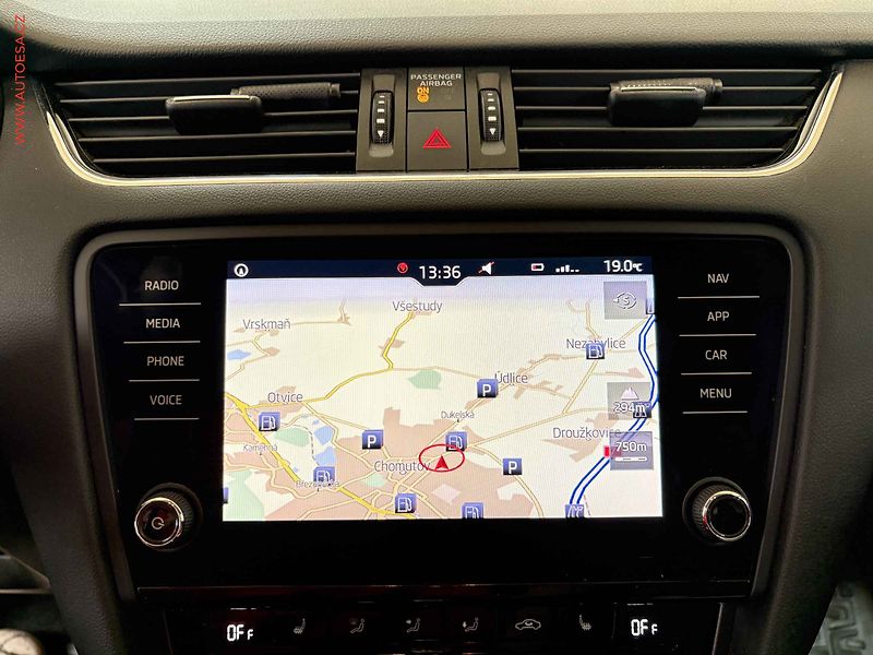 Škoda Octavia (2019) 2.0TDI, DSG - fotka 11 z 16
