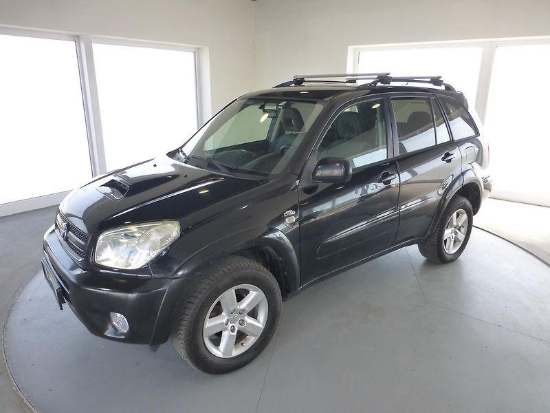 Toyota RAV4 (2004) 2,0D*DIGI**ALU**PARK.S***4X4 - fotografie inzerátu