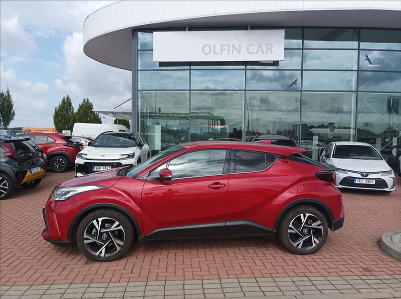 Toyota C-HR 1,8 Style - fotka 2 z 20