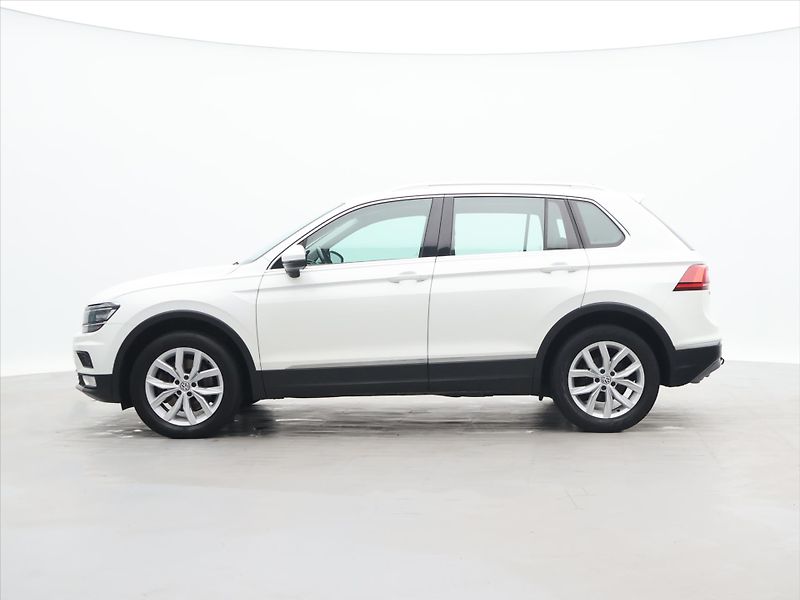 Volkswagen Tiguan 2,0 140KW DSG 4Motion - fotka 4 z 29