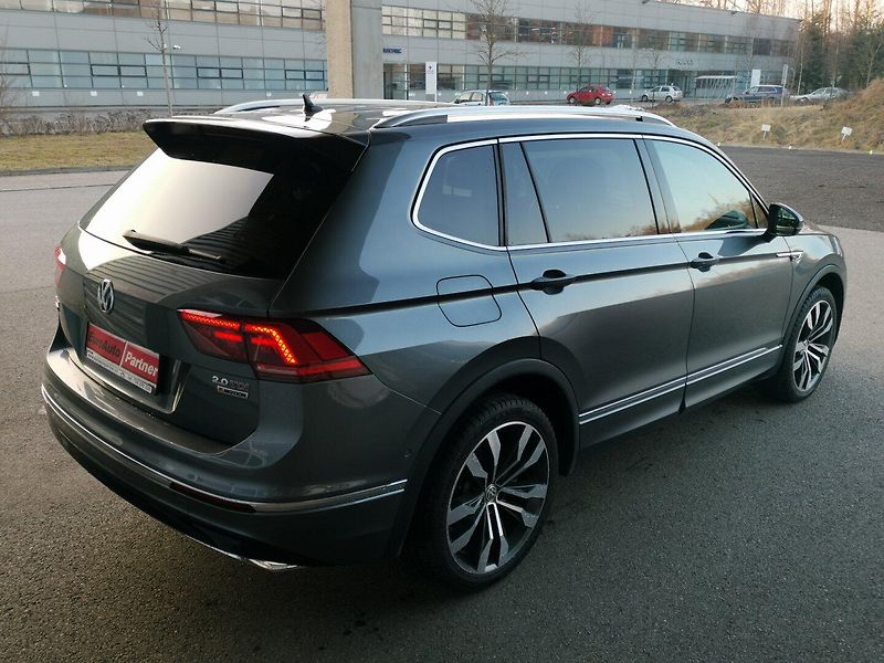 Volkswagen Tiguan Allspace (2019) 2,0 BiTDI 4Mot. DSG R-Line NT - fotka 3 z 30