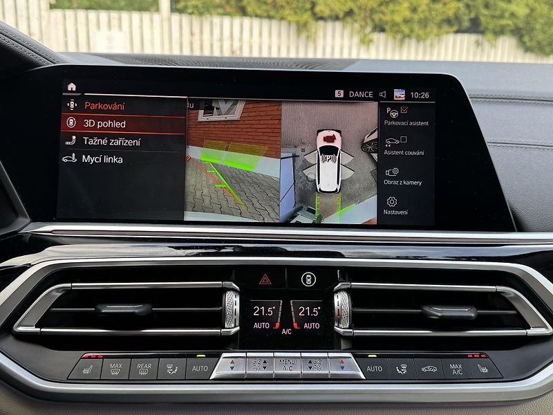 BMW X7 40xD-R22-SKY-LCD-NOČNÍ V-ČR - fotka 22 z 44