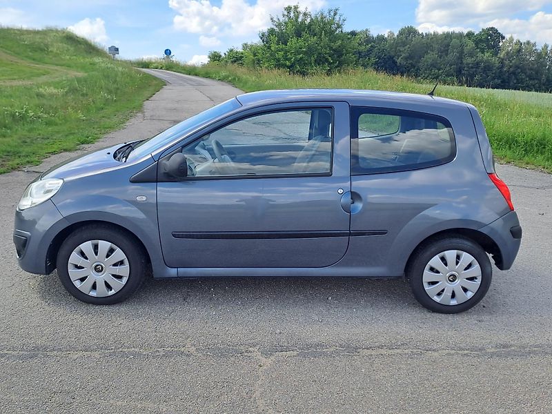 Renault Twingo 1.2 2 x KOLA, KLIMA - fotka 8 z 21