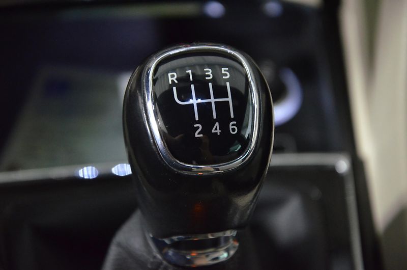 Škoda Karoq (2019) 1.6TDI 85 Style - fotka 17 z 19