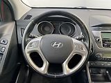 Hyundai ix35 (2013) 2.0 CRDi 4x4, AC, výhřev sed - náhled 11