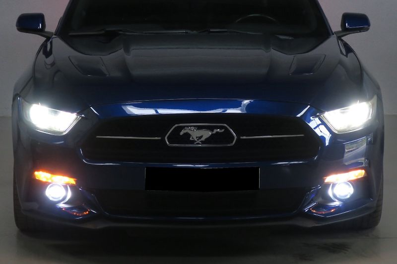 Ford Mustang (2015) 5.0 Ti-VCT V8 GT 50 automat - fotka 7 z 48