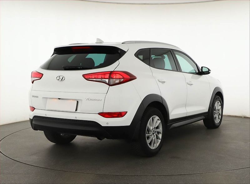 Hyundai Tucson (2018) 1.7 CRDi, Navi, Tempomat - fotka 5 z 19