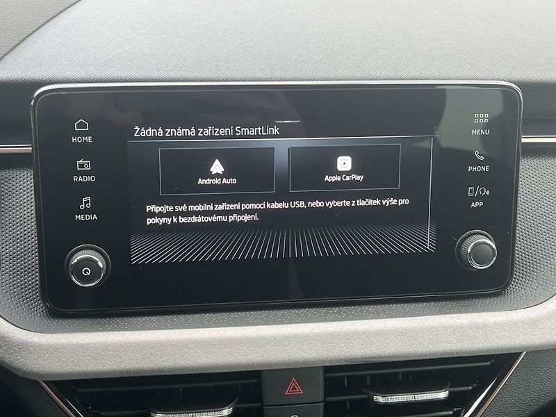 Škoda Kamiq Top Selection 1.0TSI 85 kW - fotka 28 z 33
