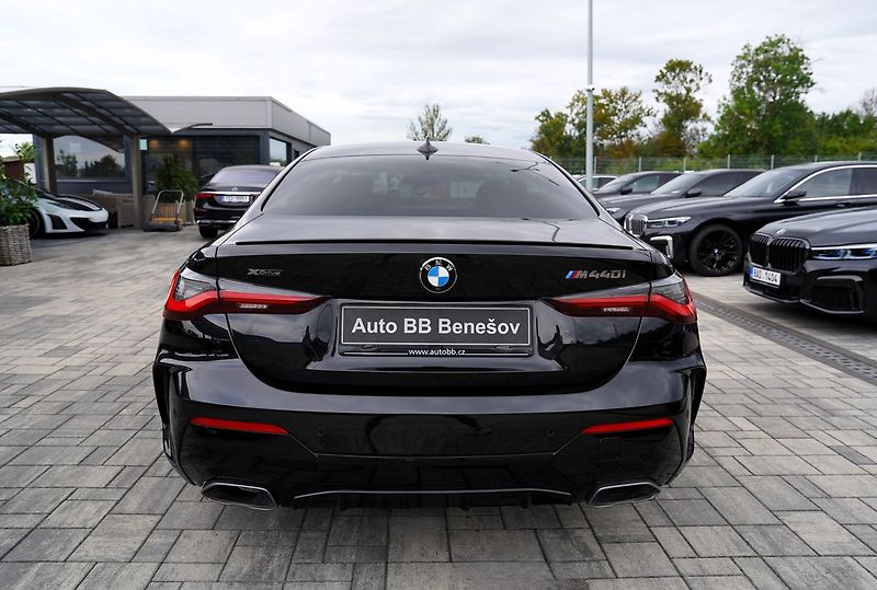 BMW Řada 4 M440i xDrive/Mpaket/375 PS/Las - fotka 5 z 46