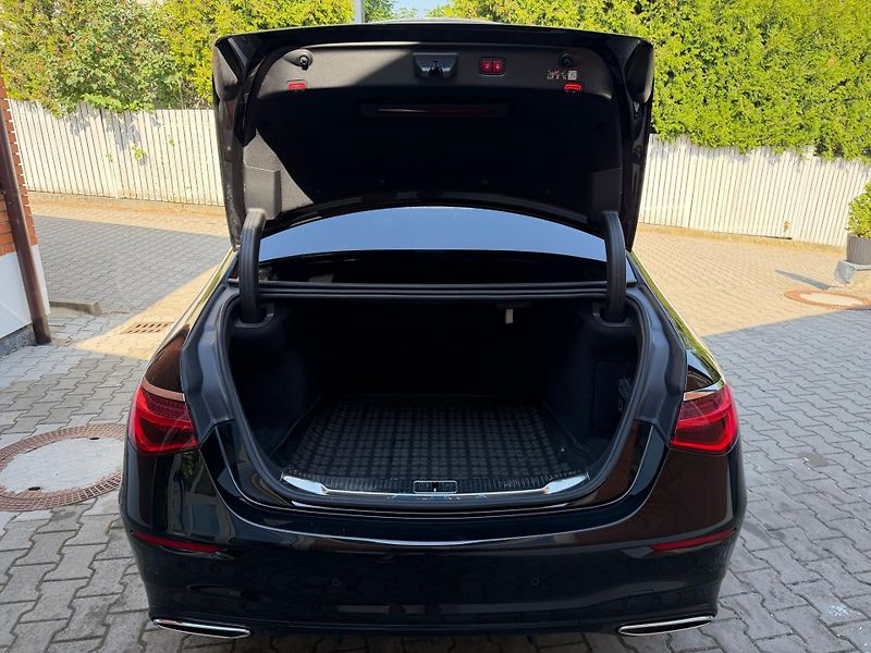 Mercedes-Benz Třídy S S400d-4M-AMG-3D-R21-ČR - fotka 36 z 36