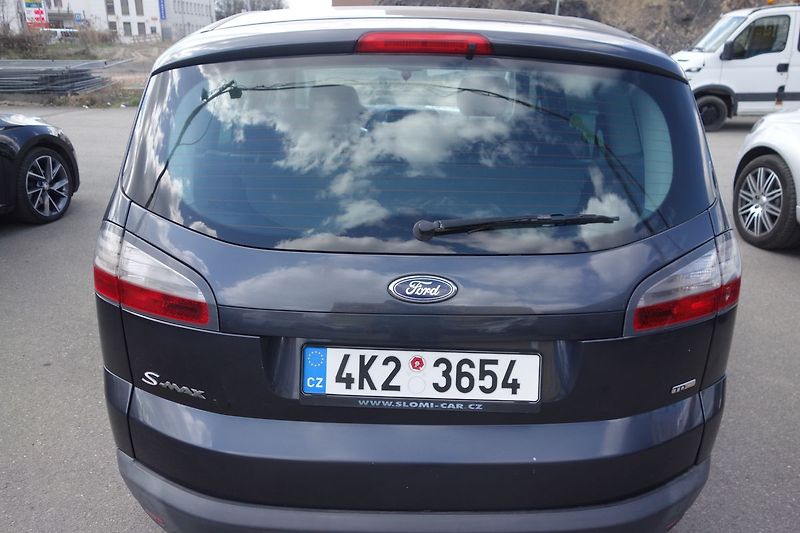 Ford S-MAX 2,0TDCi 96kW .Zachovalý ! - fotka 6 z 19