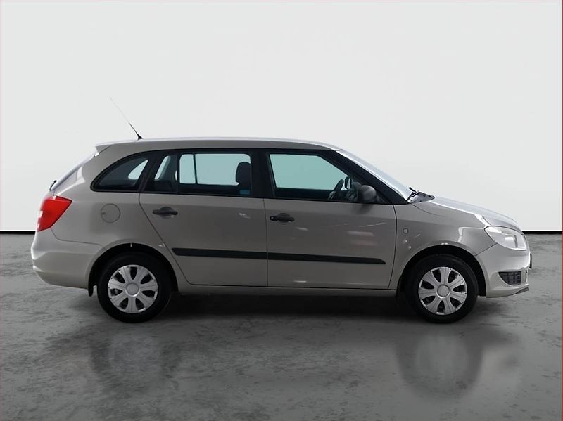 Škoda Fabia (2011) 1.2 12V, po STK, za super cenu - fotka 6 z 14