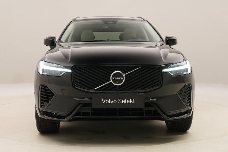 Volvo XC60 T8 AWD RECHARGE DARK ULTRA CZ - fotka 16 z 67