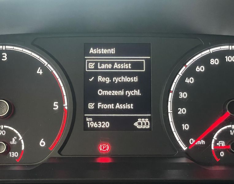 Volkswagen Caddy 2,0TDI 90kW 4x4, ČR - fotka 18 z 26