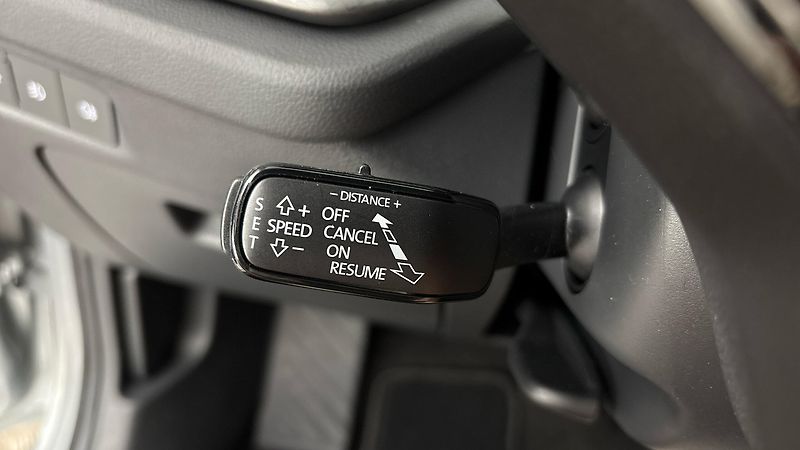 Škoda Octavia 2.0 TDI DSG Ambition - fotka 14 z 23