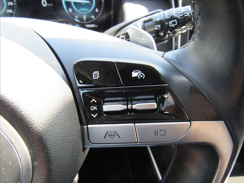 Hyundai Tucson 1,6 CRDi Style AWD AUT - fotka 22 z 35