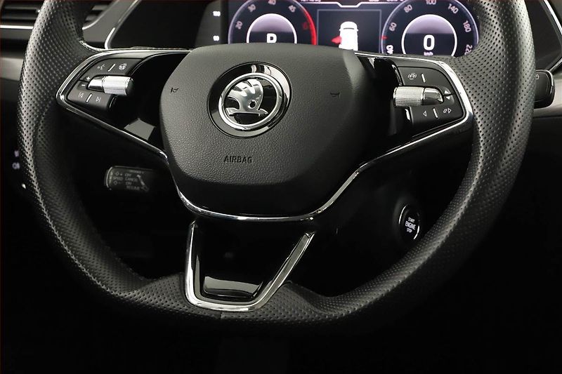 Škoda Superb (2021) Style 2.0 TDI - fotka 20 z 20