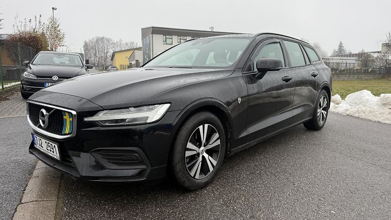 Volvo V60 (2019) D4 140KW AUTOMAT - fotografie inzerátu