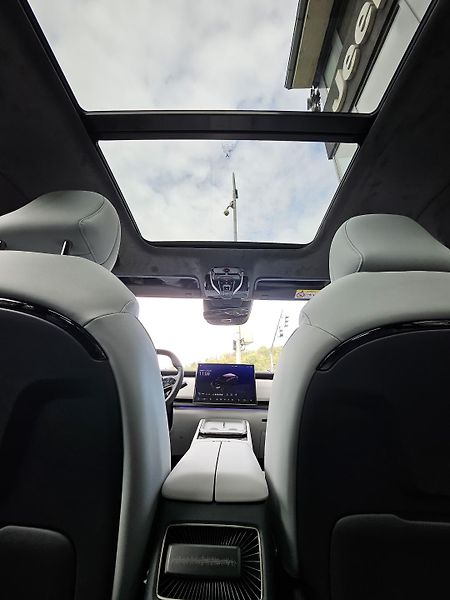 Voyah Courage (2024) VOYAH COURAGE 4X4 - fotka 16 z 18