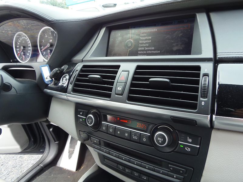 BMW X6 (2009) X6M - fotka 27 z 28