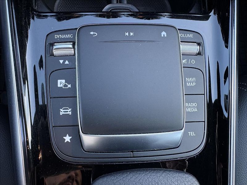 Mercedes-Benz GLA 2,0 2.0d AT,Full Led,Nav,Výhře - fotka 11 z 35