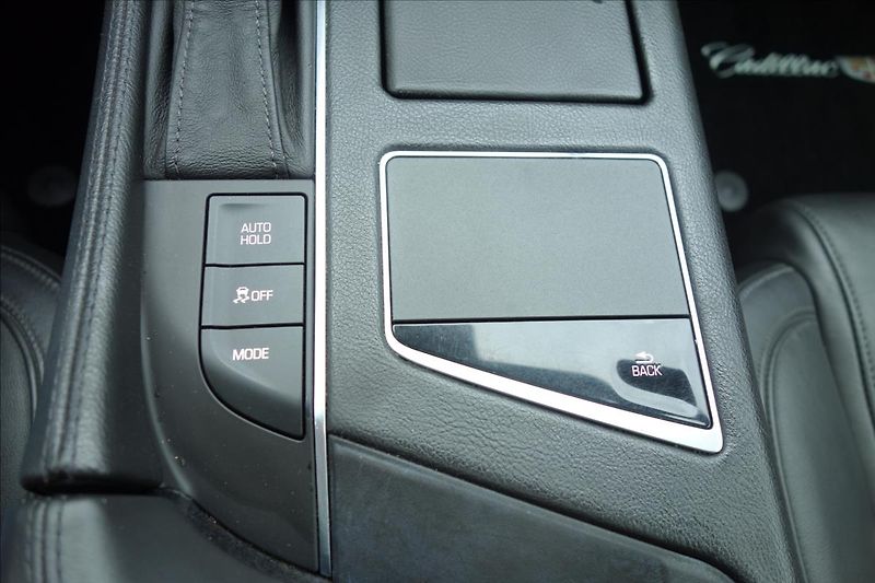Cadillac CT6 3,6 i V6 250KW,SERV.KN.,AWD. - fotka 32 z 56