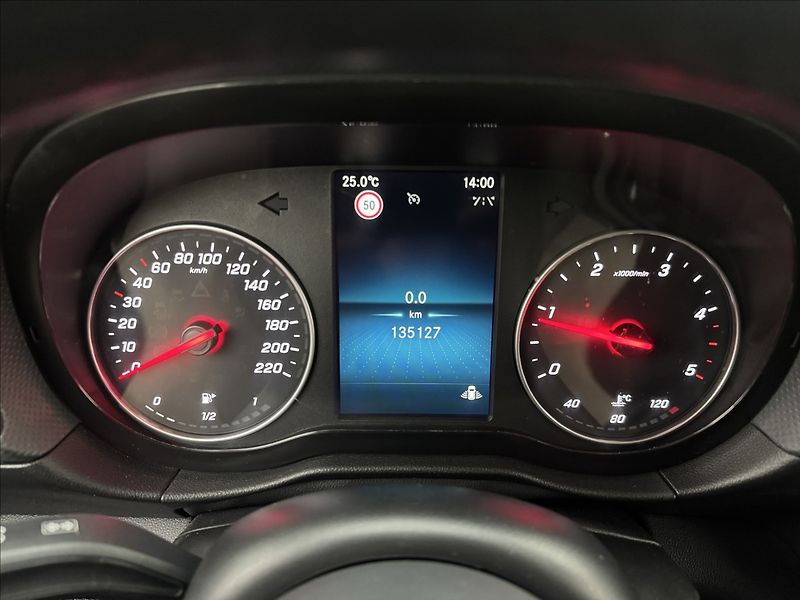 Mercedes-Benz Citan 1,5 TOURER DPH NAV LED 1MAJ ČR - fotka 12 z 38