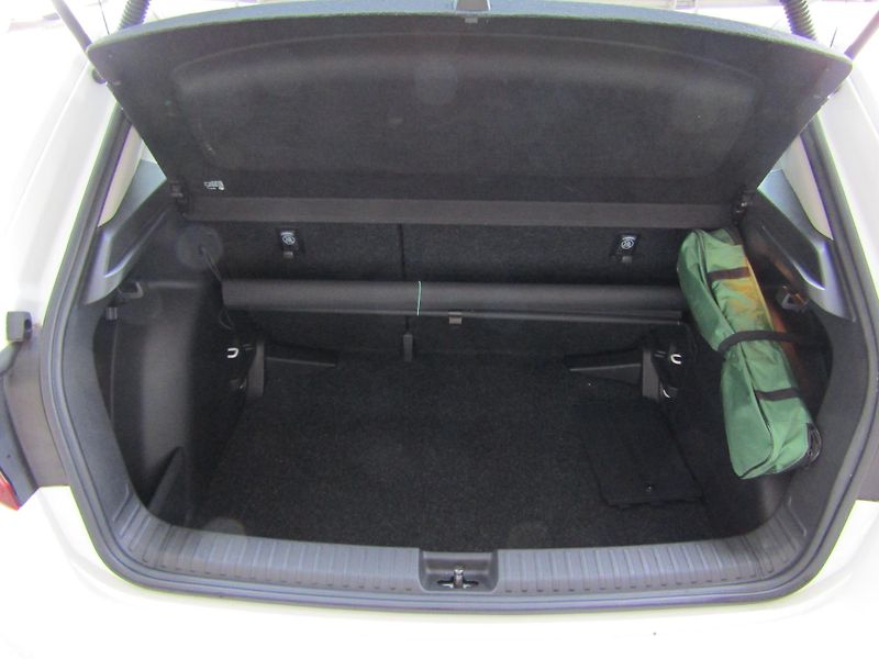 Škoda Fabia IV Selection 1.0 MPI /59 kW - fotka 15 z 30