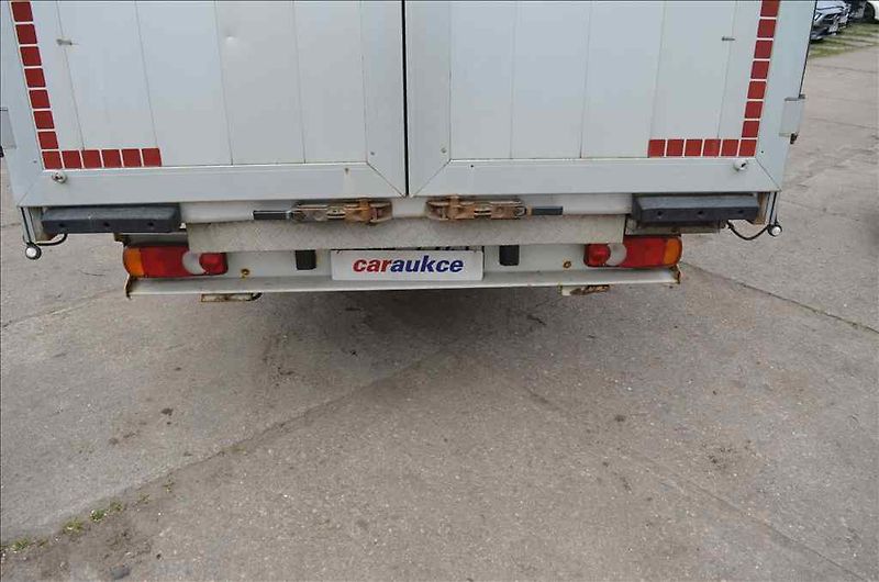 Peugeot Boxer (2017) 2,0 HDI-VALNÍK+PLACHTA - fotka 11 z 20