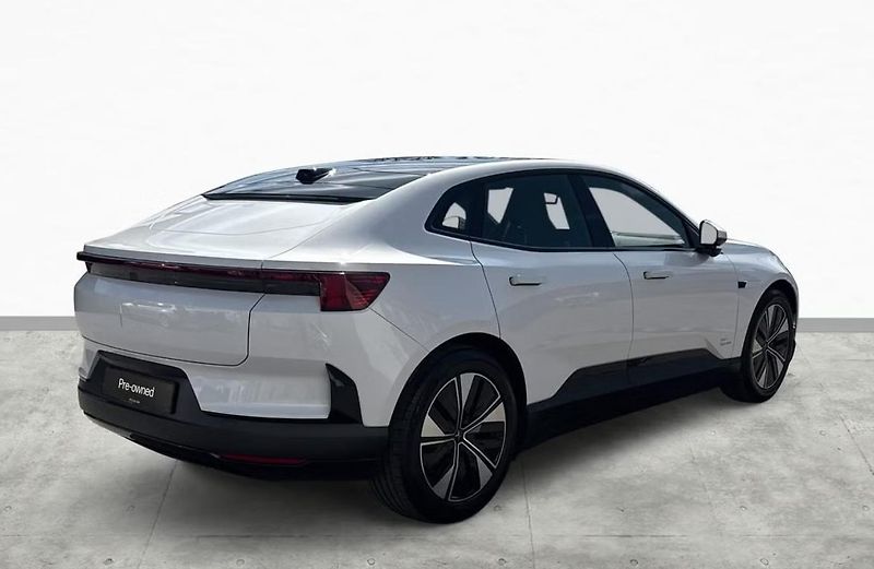 Polestar 4 LR AWD Plus Pilot 360kam Pano. - fotka 8 z 18
