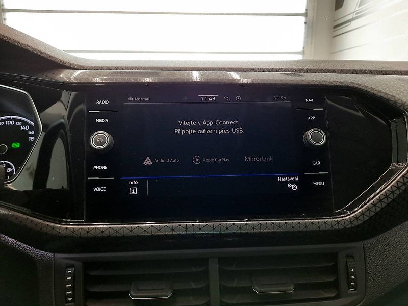 Volkswagen Ostatní (2021) Style 1.5 TSI (110kW/150k) DSG - fotka 19 z 25