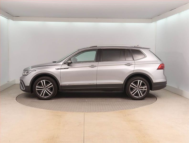 Volkswagen Tiguan Allspace (2022) Elegance 2.0 TDI - fotka 3 z 16