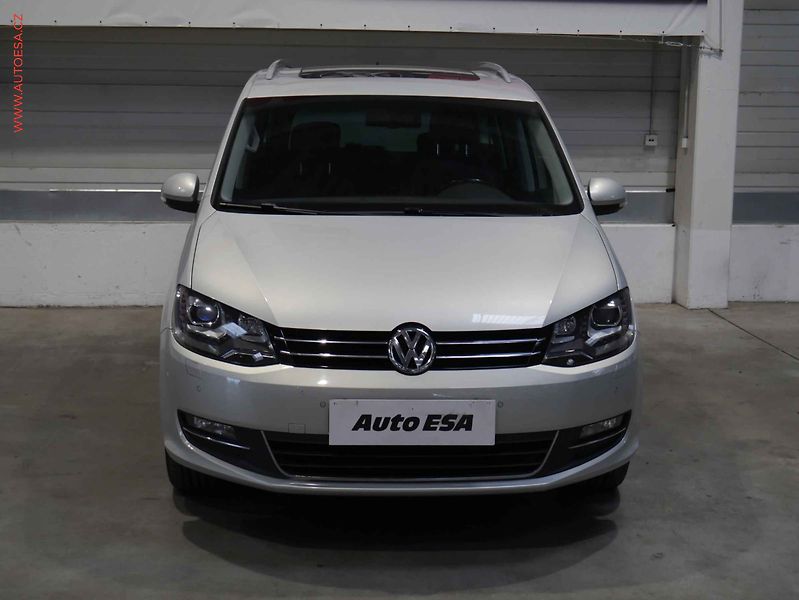 Volkswagen Sharan (2013) 2.0. TDI, servis.kniha, DSG - fotka 2 z 24