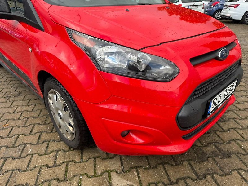 Ford Tourneo Connect (2017) 1,5D 88 KW BEZ AD BLUE DPH - fotka 11 z 43
