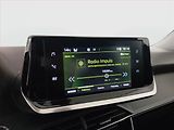 Peugeot 2008 (2020) 1.2 PureTech, Automat - náhled 13