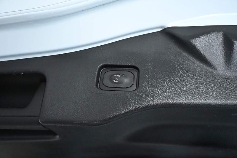 Ford Mondeo (2022) 2.0 ST-LINE LED SONY ACC Tažné - fotka 22 z 43