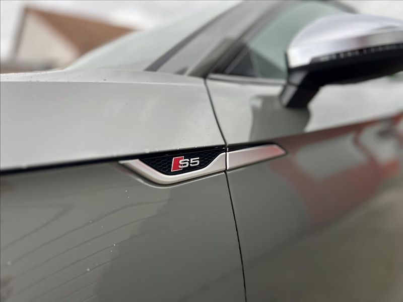 Audi S5 3,0 TDi QUATTRO / LED / MASÁŽE - fotka 47 z 49