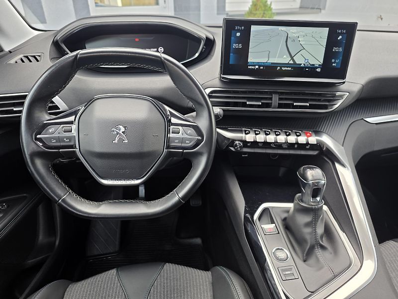 Peugeot 3008 (2022) 1.5BHDi 96kW ALLURE 1.MAJITEL  - fotka 11 z 20