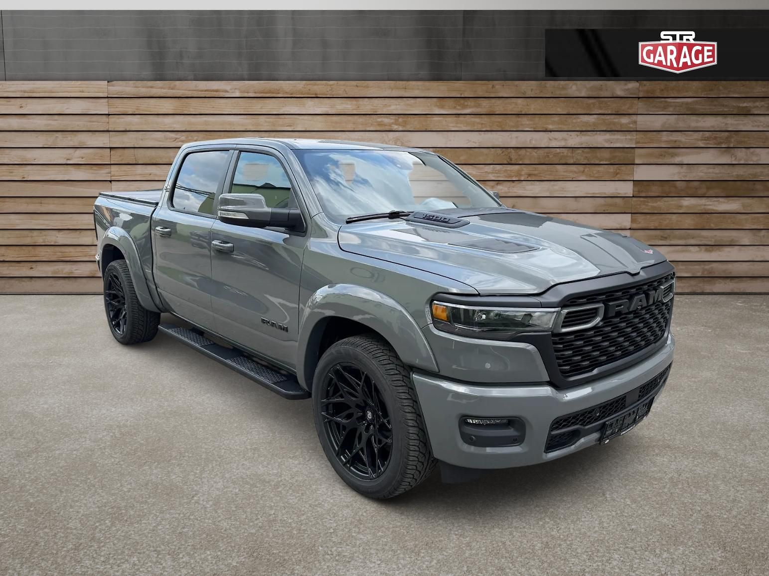 Dodge RAM +HEMI+LOOK2026+DESTROYER GREY+