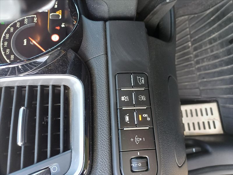 Kia XCeed 1,5 1.5 T-GDI 117kW 7DCT - fotka 9 z 30